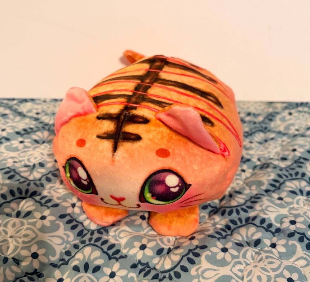 Cookeez Makery Baked Treatz Interactive Plush Kitty Cat